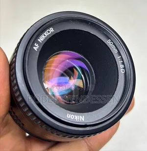 Nikon 50mm F/1.8 Lens