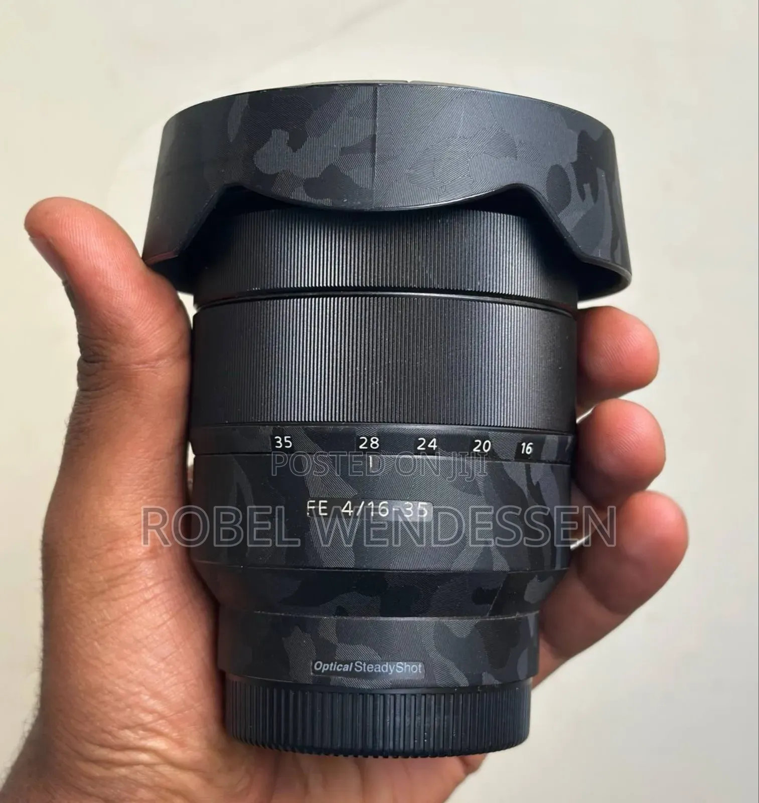 Sony Zeiss 16-35mm F/4 Lens