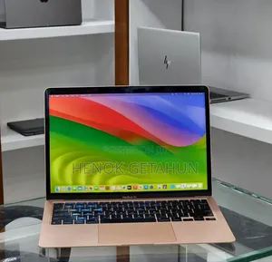 New Laptop Apple MacBook Air 2020 M1 8GB Intel Core 7 SSD 256GB