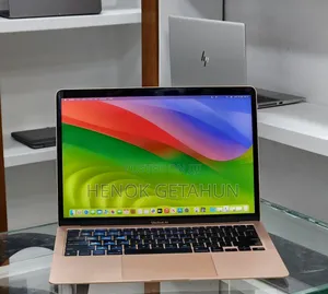 New Laptop Apple MacBook Air 2020 M1 8GB Intel Core 7 SSD 256GB