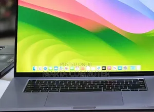 New Laptop Apple MacBook Pro 2019 32GB Intel Core I9 SSD 2T