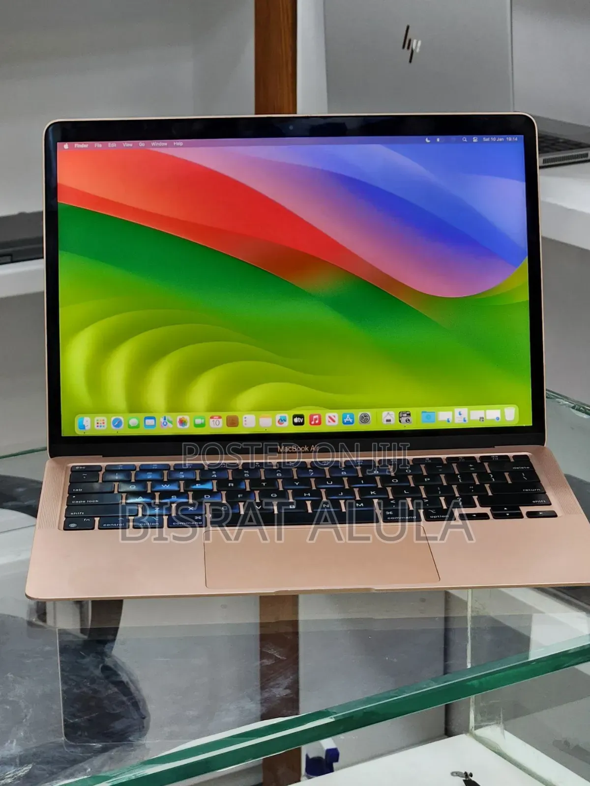 New Laptop Apple MacBook Pro M1 8GB Intel Core I7 SSD 256GB