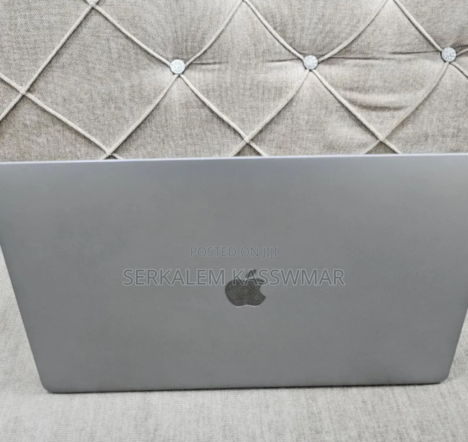 New Laptop Apple MacBook Pro 2019 16GB Intel Core I9 SSD 512GB