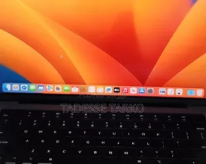 New Laptop Apple MacBook Pro M1 16GB Apple M1 SSD 512GB