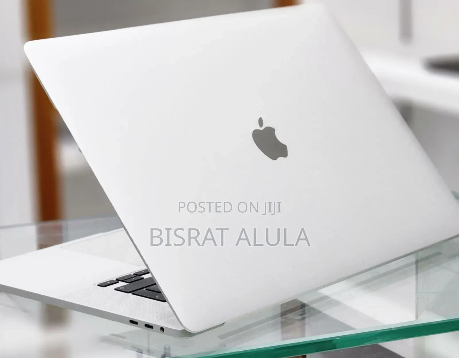 New Laptop Apple MacBook Pro 2019 16GB Intel Core I7 SSD 512GB