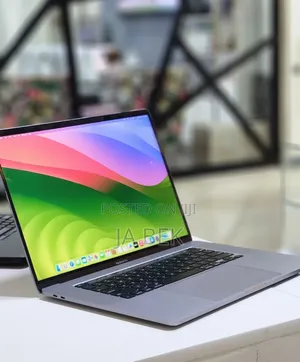 New Laptop Apple MacBook Pro 2019 32GB Intel Core I9 SSD 2T