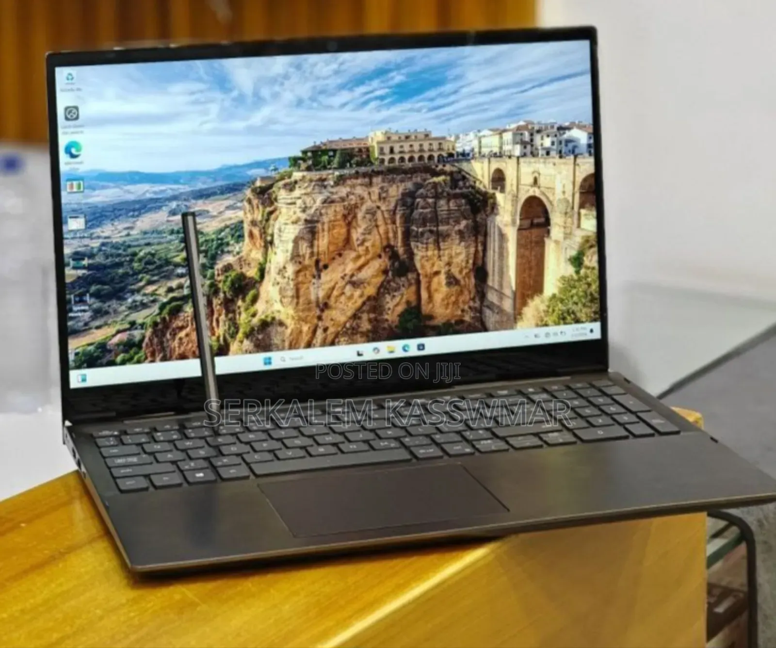 New Laptop Dell Inspiron 15 16GB Intel Core I7 SSD 512GB