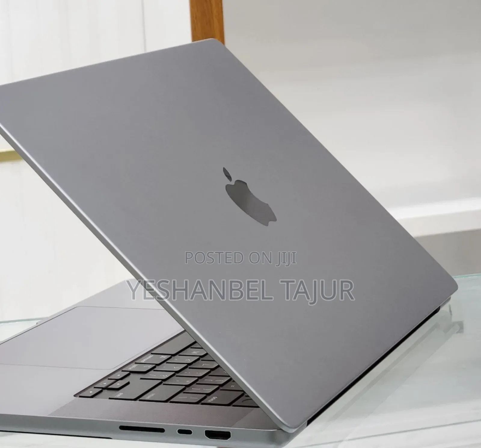 New Laptop Apple MacBook Pro 2019 32GB Intel Core I9 SSD 2T