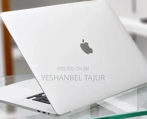 New Laptop Apple MacBook Pro 2019 16GB Intel Core I7 SSD 512GB
