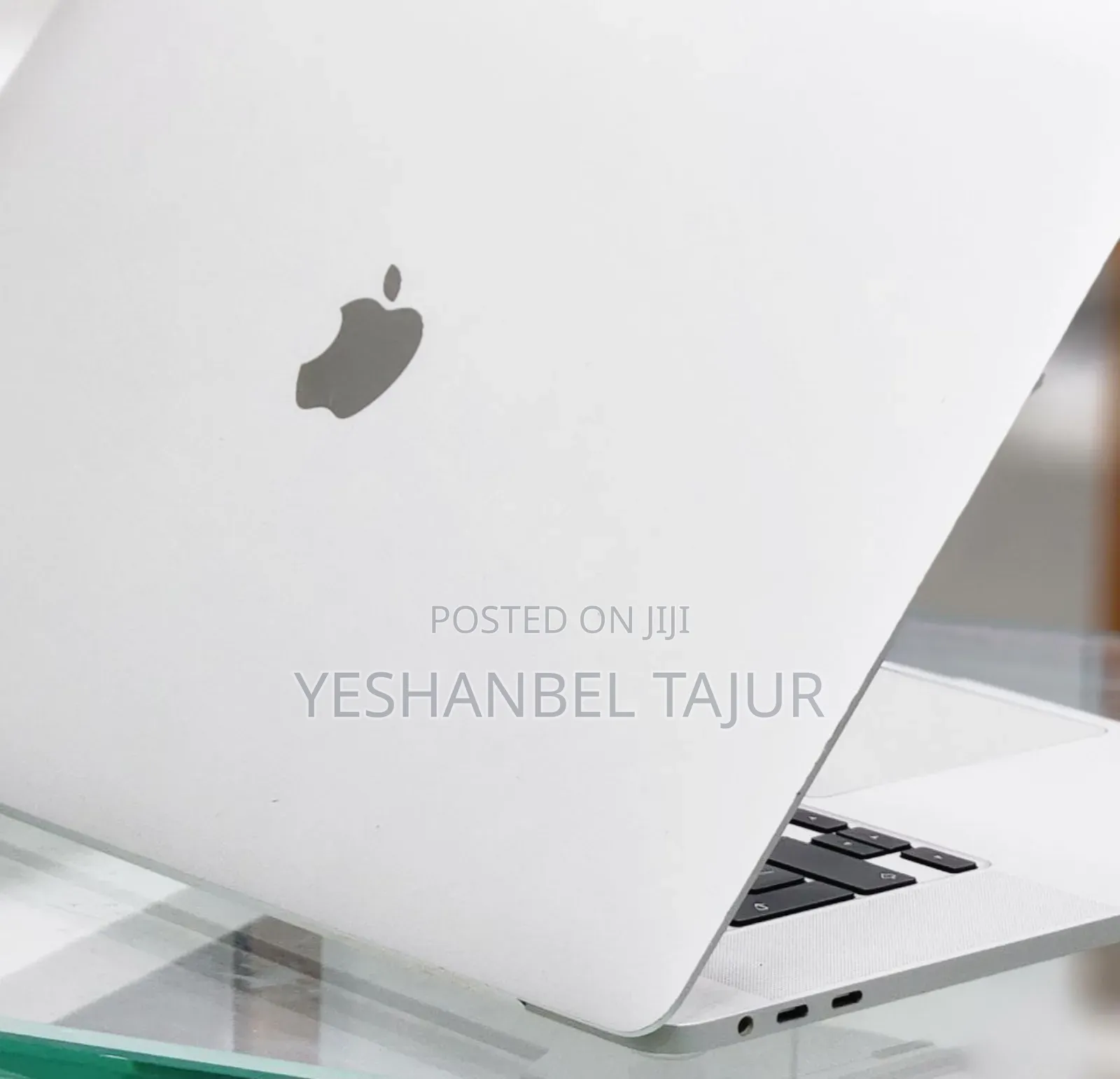 New Laptop Apple MacBook Pro 2019 16GB Intel Core I7 SSD 512GB