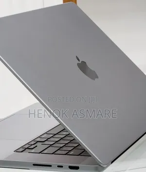 New Laptop Apple MacBook Pro 2019 32GB Intel Core I9 SSD 2T