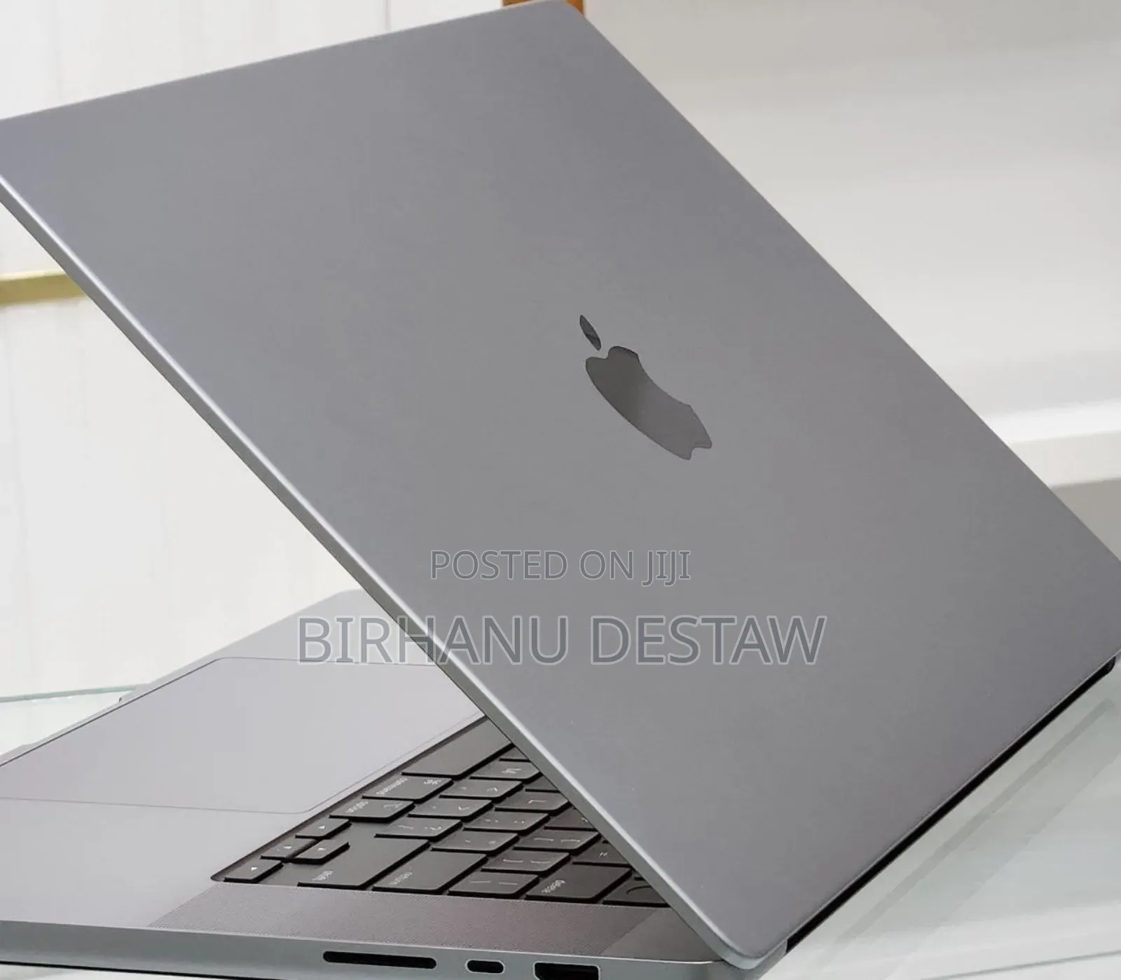 New Laptop Apple MacBook Pro 2019 32GB Intel Core I9 SSD 2T