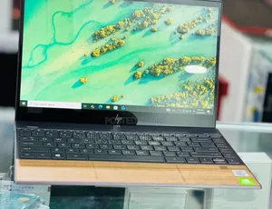 New Laptop HP Envy 15 8GB Intel Core I5 SSD 512GB