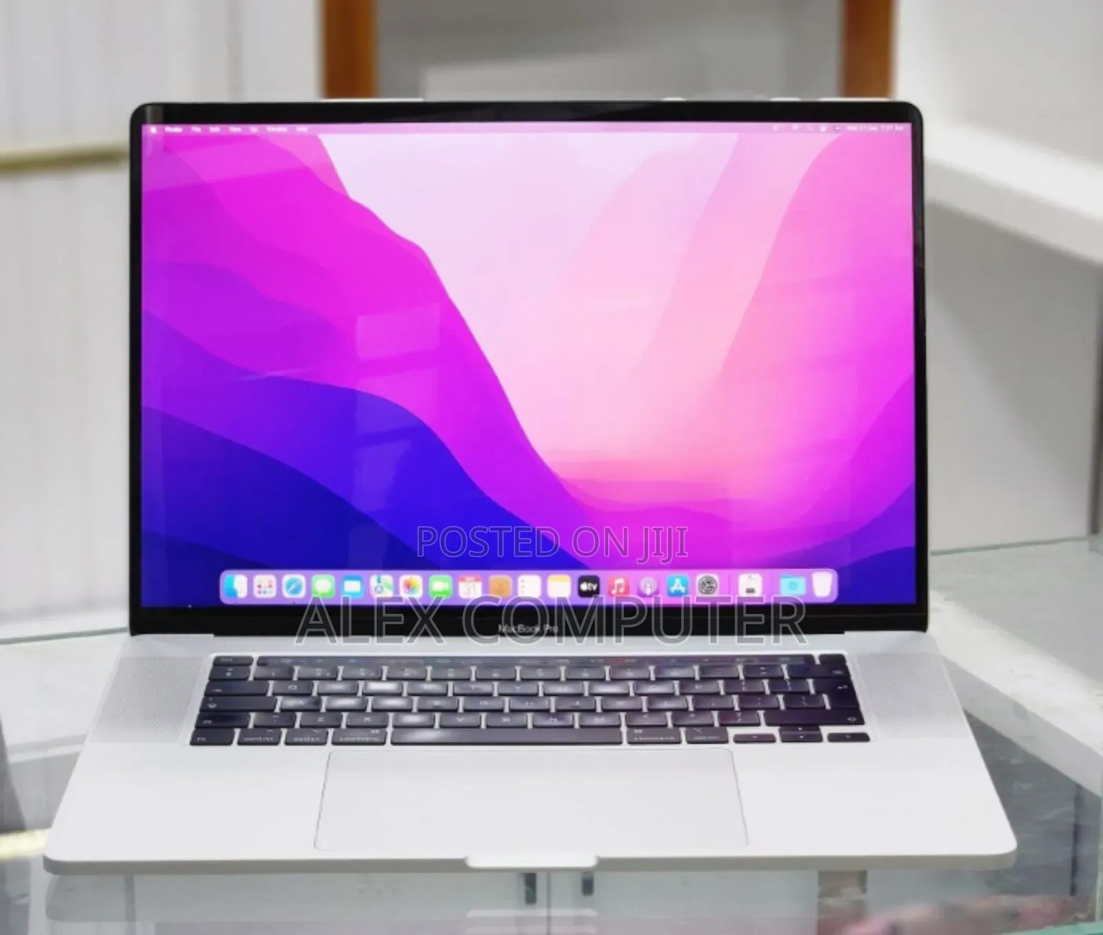 New Laptop Apple MacBook Pro 2019 32GB Intel Core I9 SSD 2T