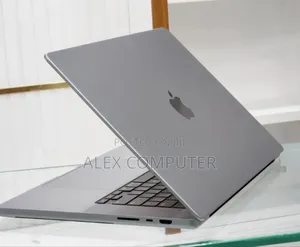 New Laptop Apple MacBook Pro 2019 32GB Intel Core I9 SSD 2T