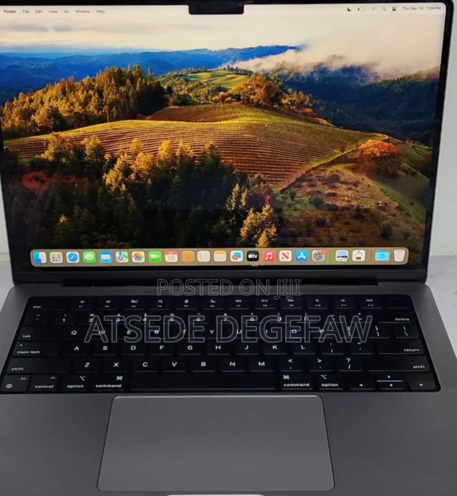 New Laptop Apple MacBook Pro M1 16GB Intel Core I5 SSD 512GB