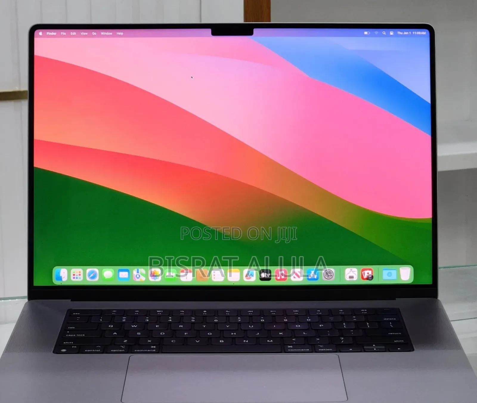 New Laptop Apple MacBook Pro 2019 16GB Intel Core I7 SSD 1T