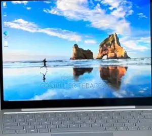New Laptop Microsoft Surface Go 16GB Intel Core I5 SSD 512GB