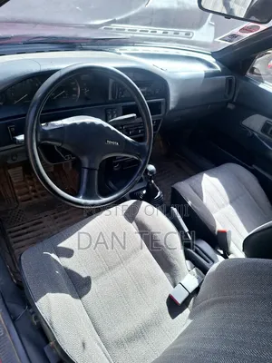 Toyota Corolla 1990 Red