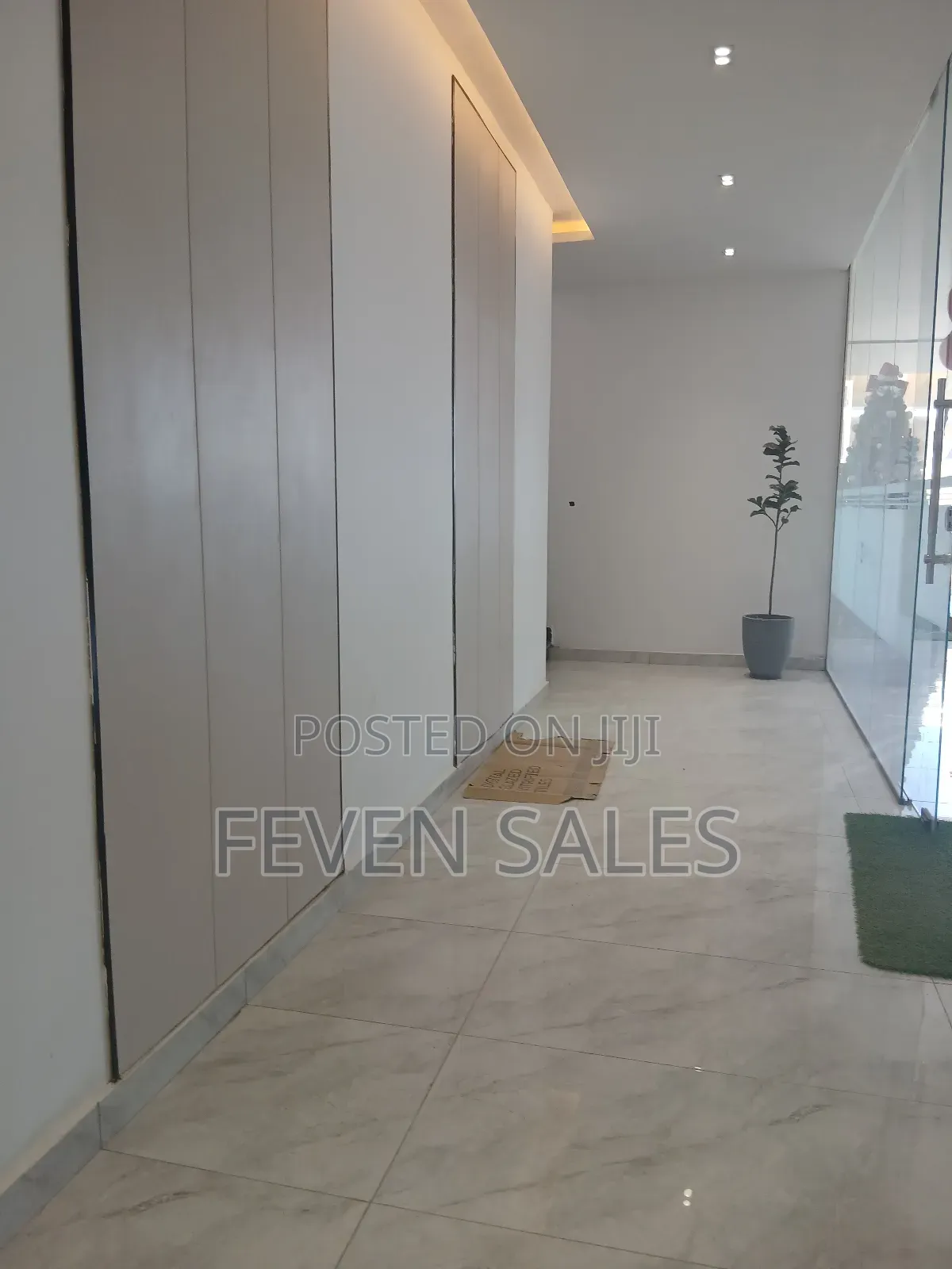 የተወሰኑ ሱቆች ብቻ ቀርተዉናል