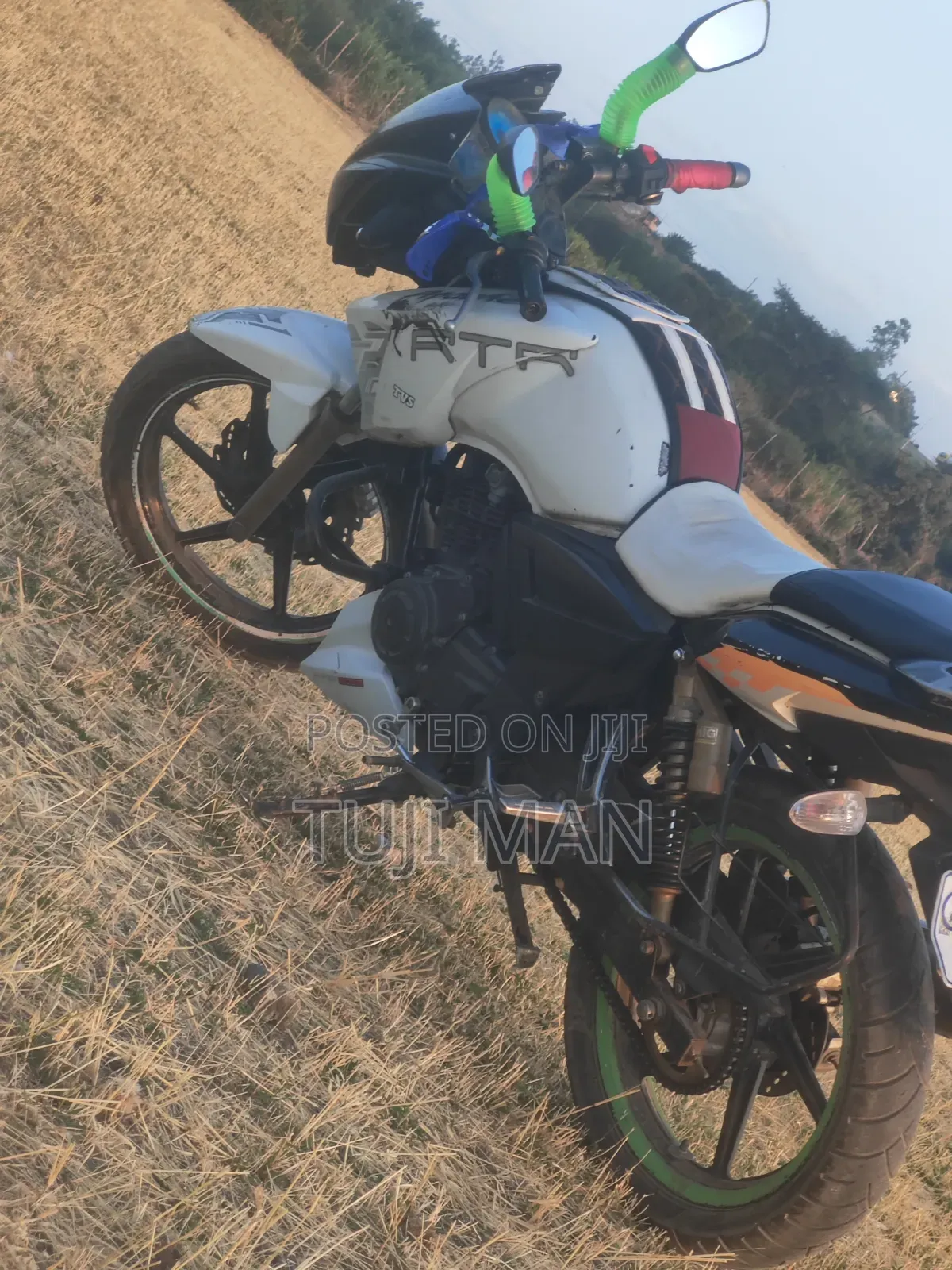 Motorcycle 2017 White