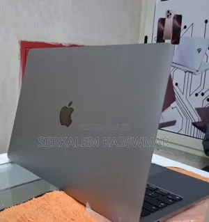 New Laptop Apple MacBook Air 2020 M1 8GB Apple M1 SSD 256GB