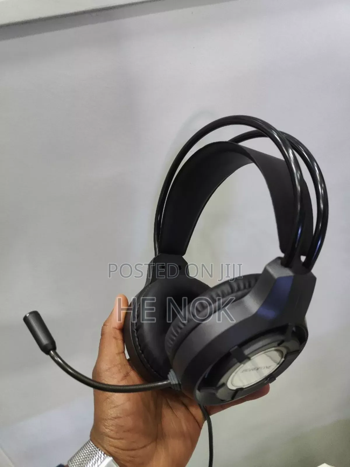 Gaming Headset High Quality and Light Effect Borofone 0112