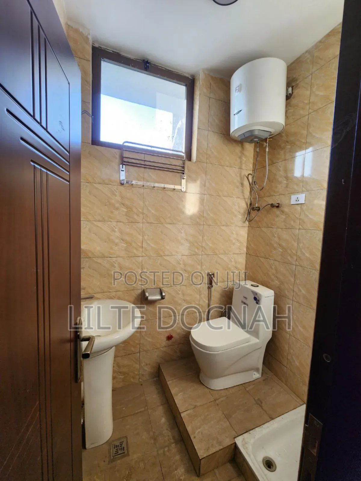 Studio Apartment in Docnah Realestate, Yeka for sale