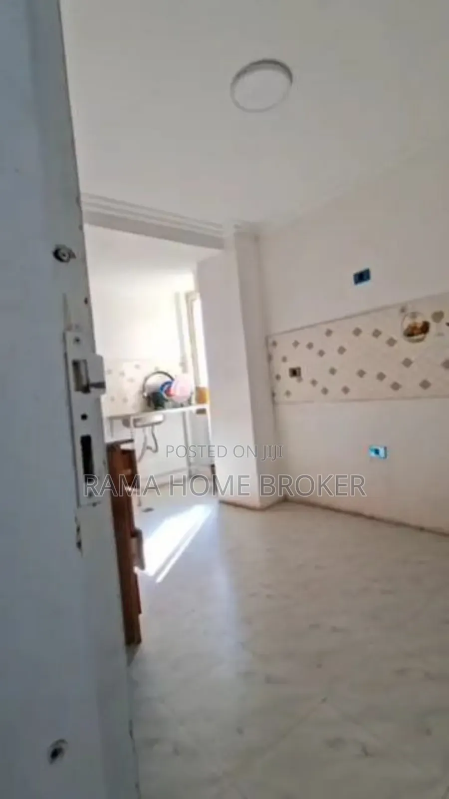 Furnished 3bdrm Condo in ዘመናዊ ቤት 40/60, Yeka for sale