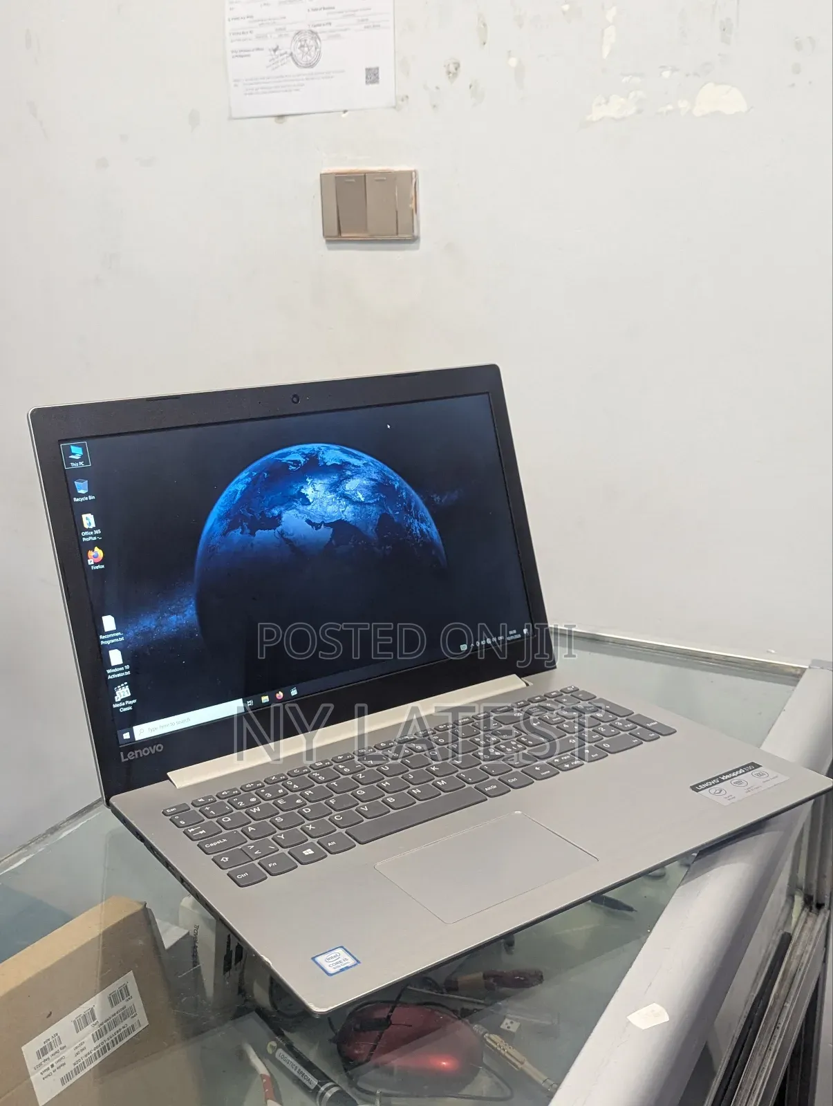 Laptop Lenovo IdeaPad 330C 8GB Intel Core I5 SSD 256GB