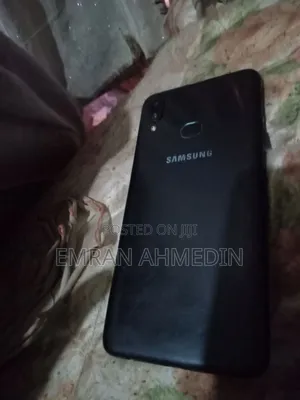 Samsung A10 32 GB Black