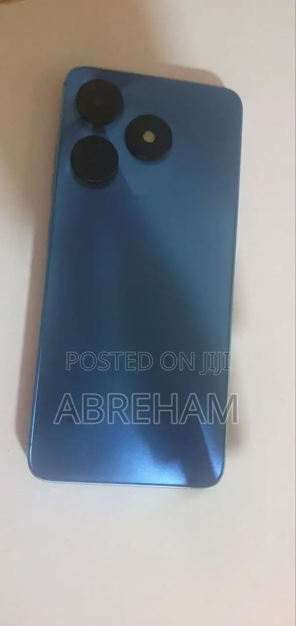 Tecno Spark 10 128 GB Blue