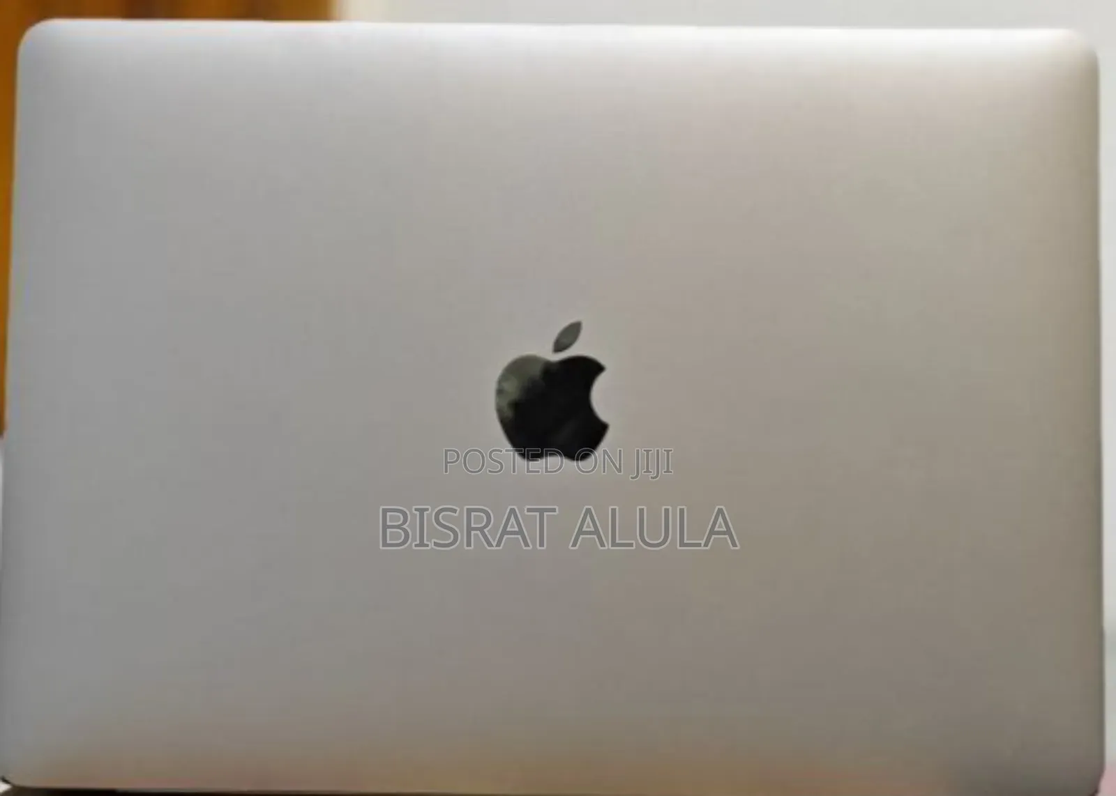 New Laptop Apple MacBook Air 2020 M1 8GB AMD A8 SSD 256GB