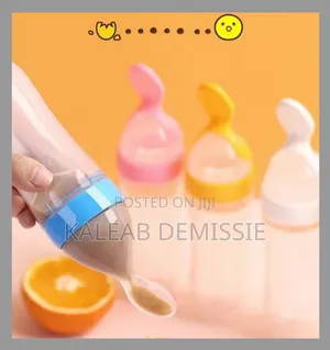 Baby Feeding Bottle Spoon With Container Baby Food Feeder