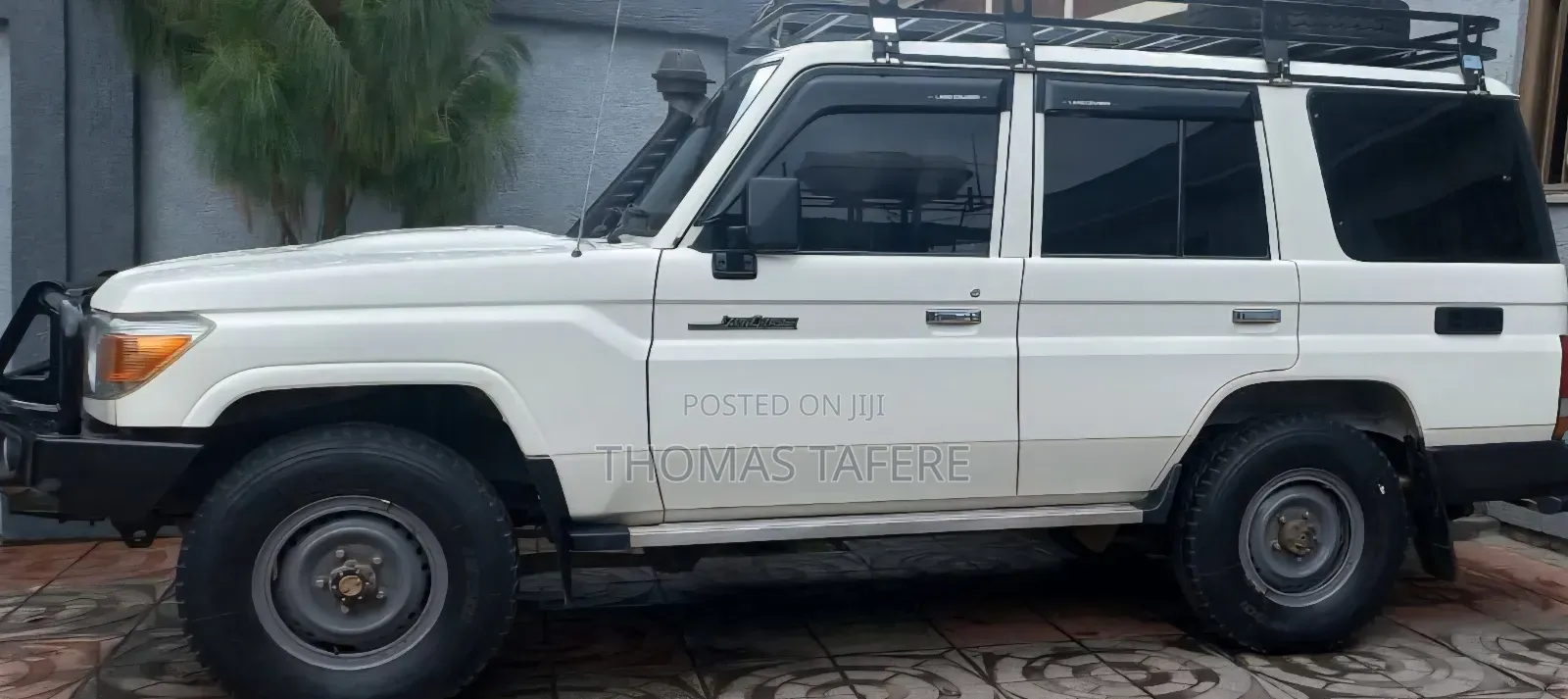 Toyota Land Cruiser 2018 Off white