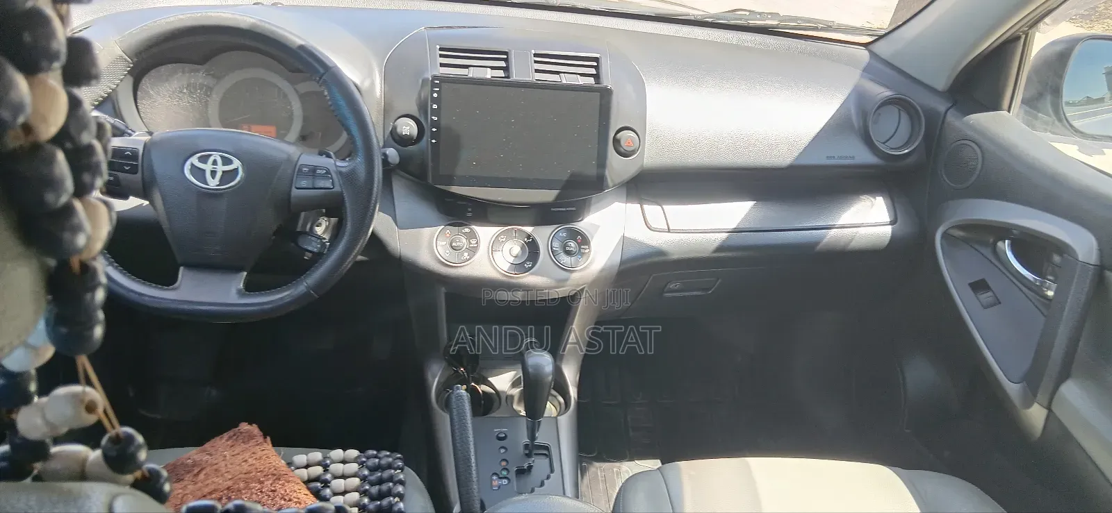 Toyota RAV4 2010 Gray