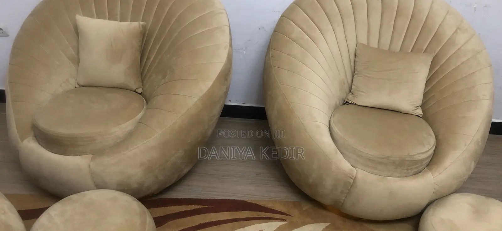 Sofa (Couch)