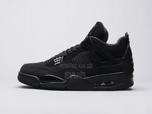 Air Jordan 4 Retro "Black Cat"