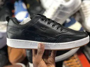 Caterpillar Pure Leather Flat