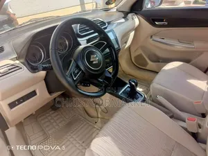 Suzuki Dzire 2022 Silver