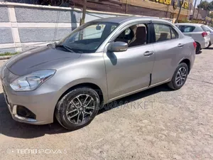Suzuki Dzire 2022 Silver
