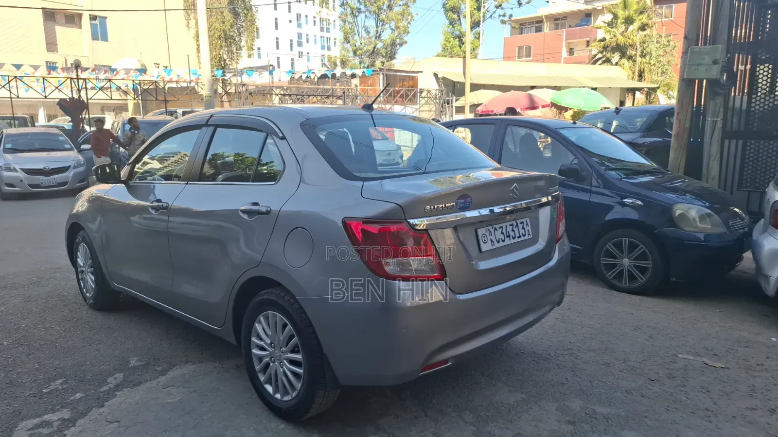Suzuki Dzire 2023 Silver