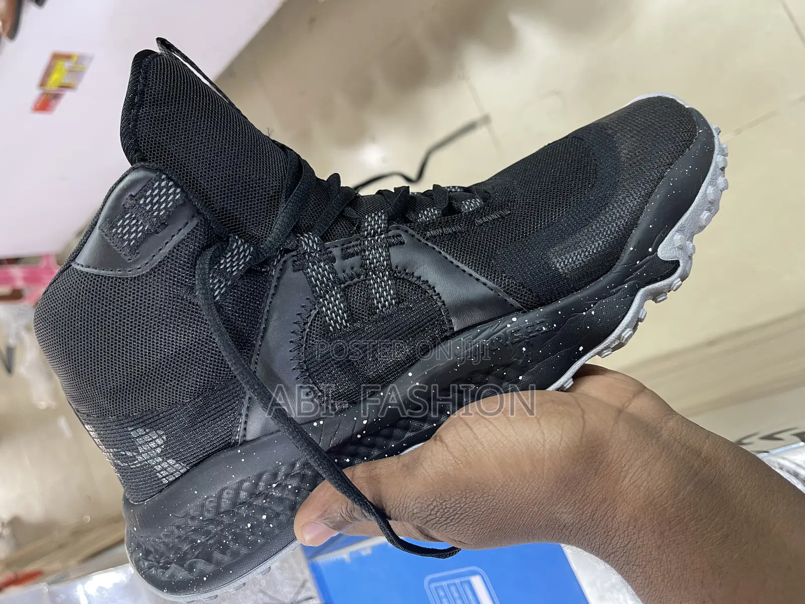 Under Armour Black Cat
