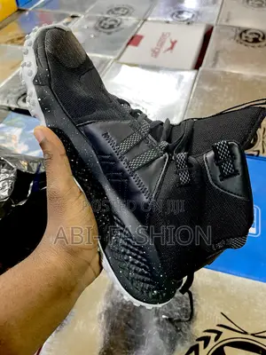 Under Armour Boots Mens Shoe Black