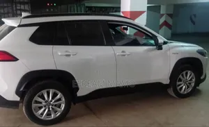 Toyota Corolla 2023 White