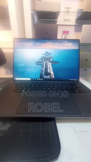 New Laptop Dell XPS 15 16GB Intel Core I7 SSD 512GB