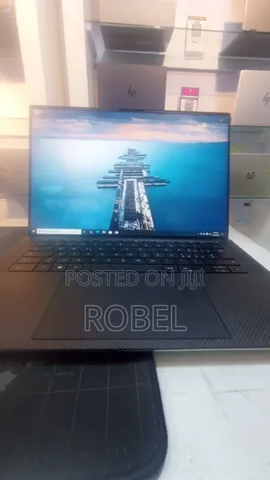 New Laptop Dell XPS 15 16GB Intel Core I7 SSD 512GB