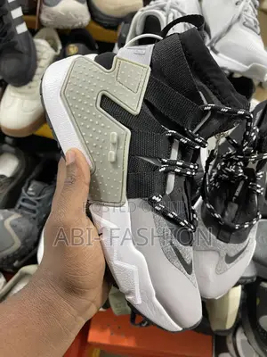 Nike Grip Mens Grey X Black