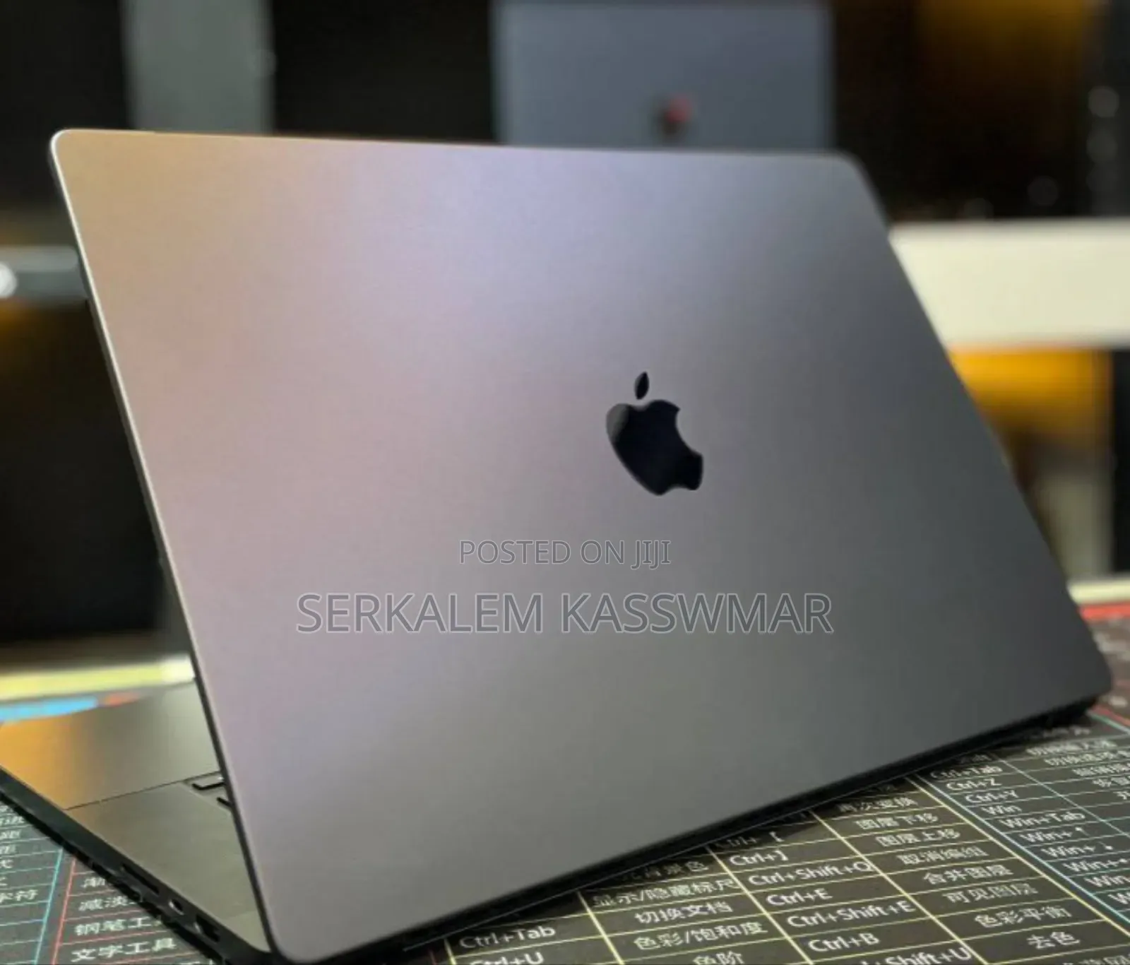 New Laptop Apple MacBook Pro 48GB Apple M4 SSD 2T