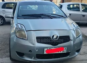 Toyota Yaris 2007 Gray